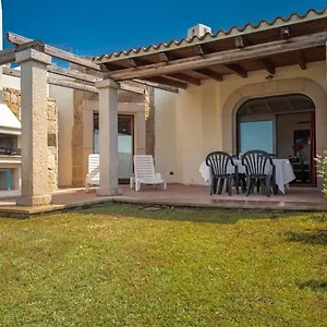 In Con Piscina A 2 Km Da Villa Alghero