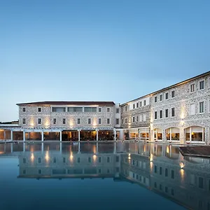 Terme Di Natural & Golf - The Leading Of The World ***** Saturnia